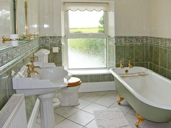 The Grange Villa Walton West Exterior foto